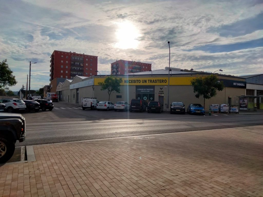 Fachada Sabadell Necesito un trastero